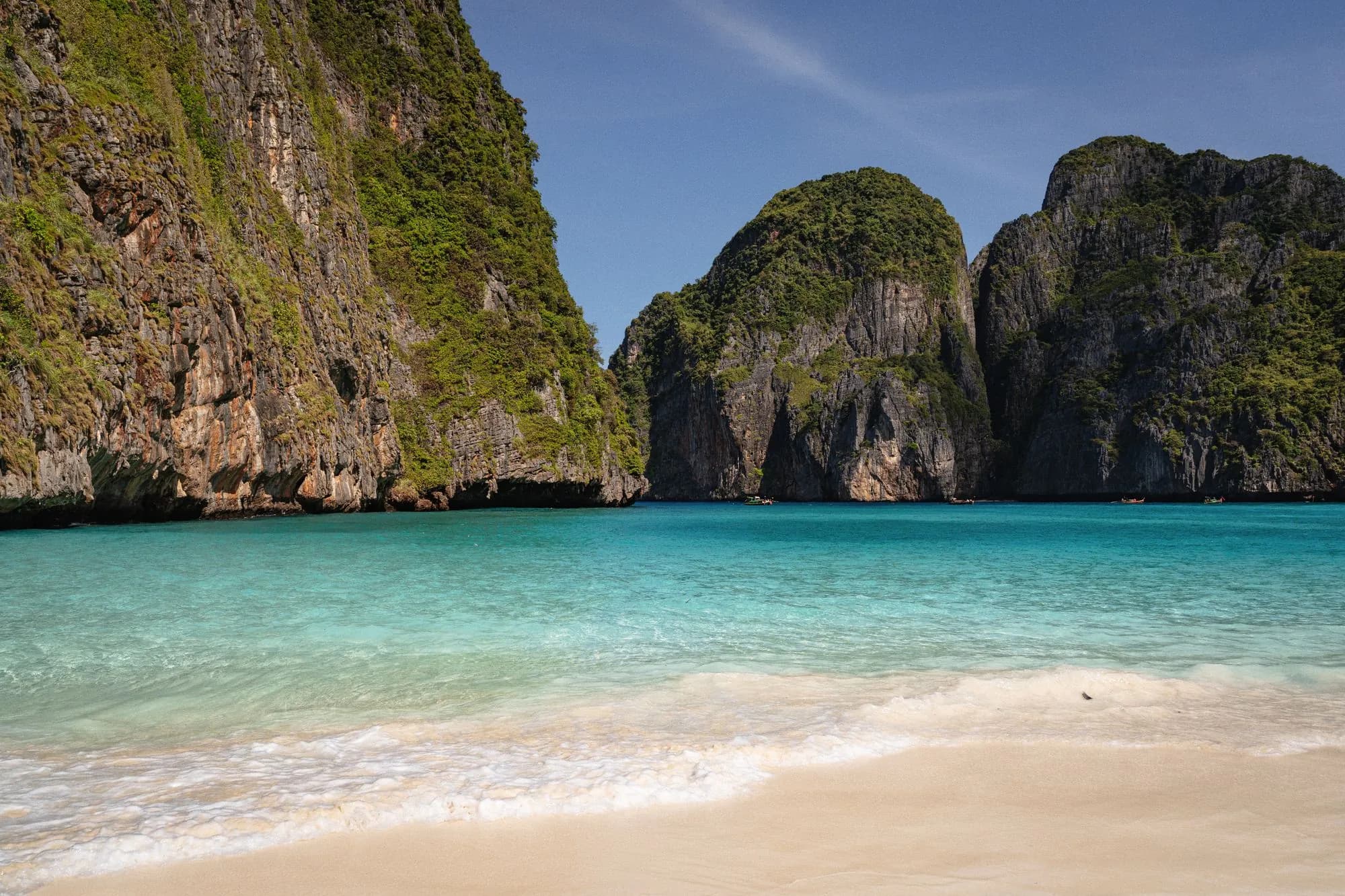 День 4, вторник. Maya Bay → Bamboo Island (6 + 7 миль)
